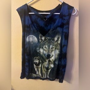 Forever 21 sleeveless choker cut out wolf shirt